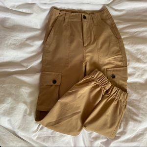 tan cargo pants